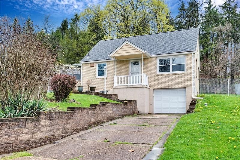 1st image of 11367 Seminole Dr