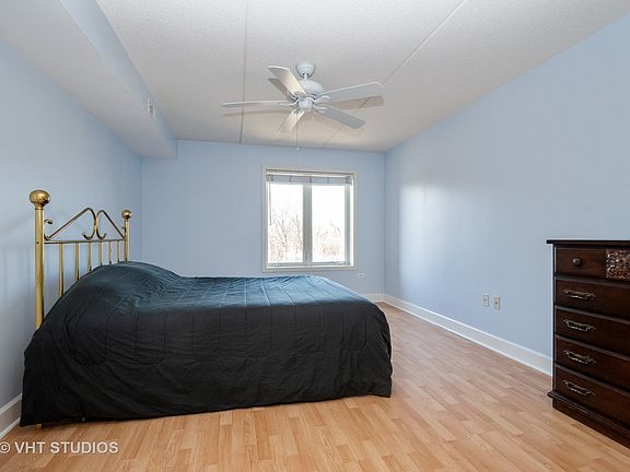 5th image of 430 S Western Ave Unit 310