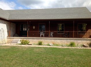 1590 N House Rd, Webberville, MI 48892