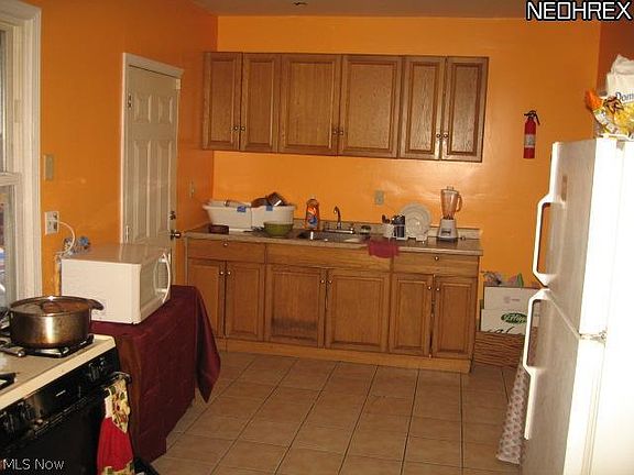 5th image of 3188-3186 W 31st St