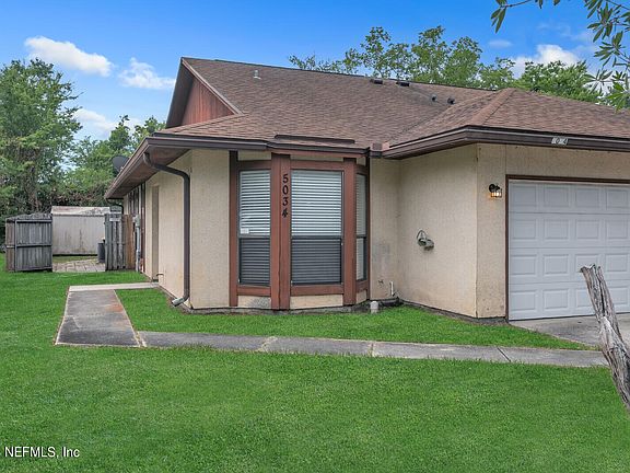 2nd image of 5034 KNIGHTSBRIDGE Circle N