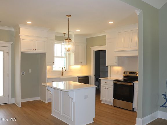2nd image of 3806 Lightwater Lane