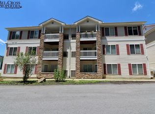 5312 University Commons Dr, Star City, WV 26505