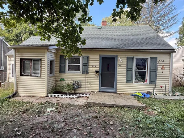 629 Jessop Ave, Lansing, MI 48910