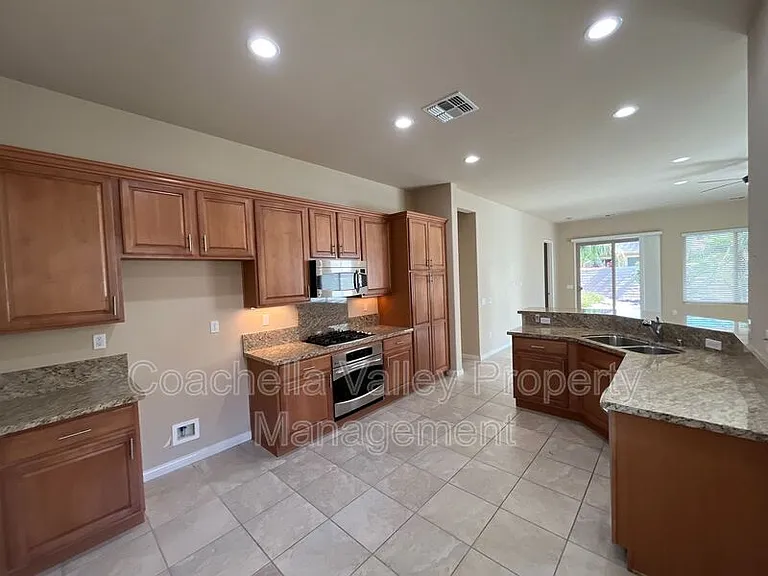 81682 Avenida Alturas — Photo 5