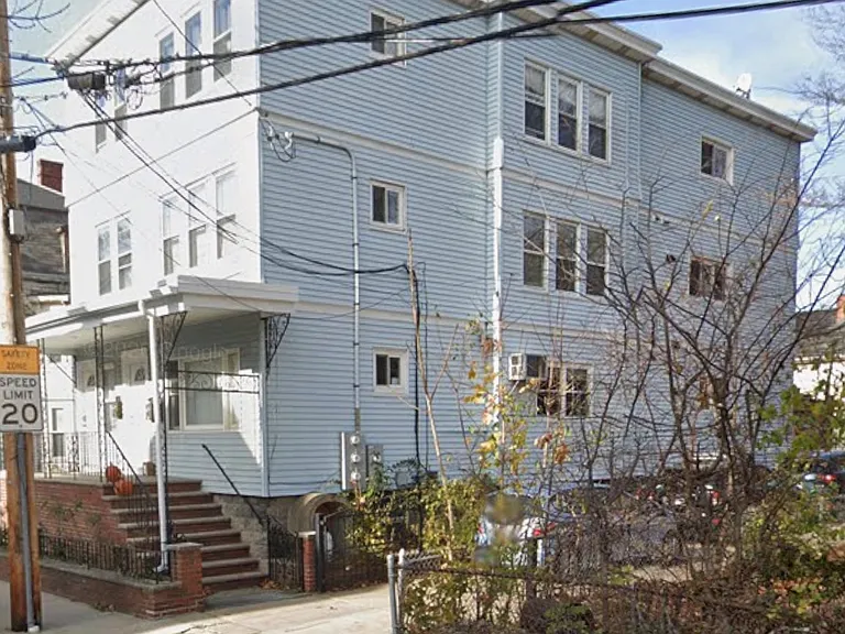 8 Arlington St #3 — Photo 11
