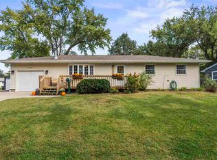 2606 Friendship St, Iowa City, IA 52245