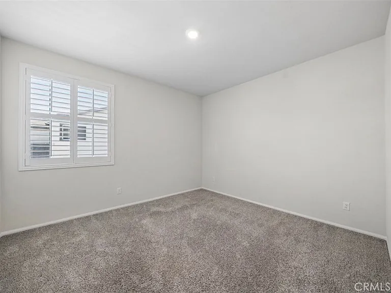 32839 Waylon Ct — Photo 17