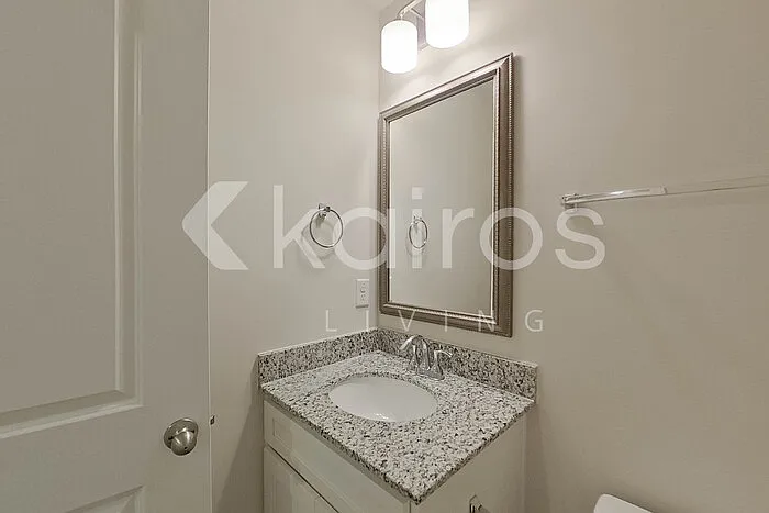 2215 Banyon Cir — Photo 18