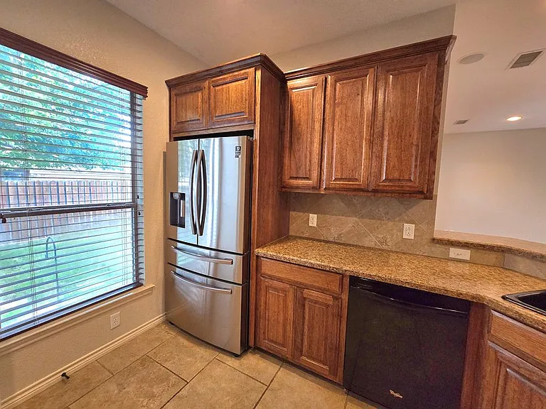 5511 NW Rio Grande Ave — Photo 12