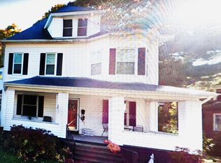 35 Bardwell St, South Hadley, MA 01075