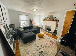 356 Hanover St #3, Boston, MA 02113