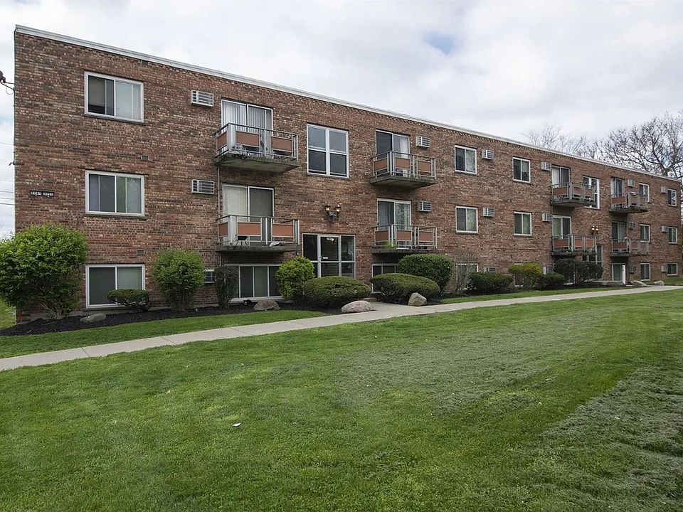 1st image of 3157 Harry Lee Ln #4