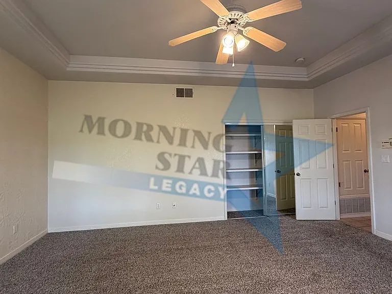 2935 Scenic Cir — Photo 32