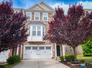 21501 Willow Breeze Sq, Ashburn, VA 20147
