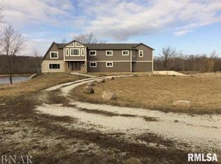 22775 Pj Keller Hwy, Lexington, IL 61753