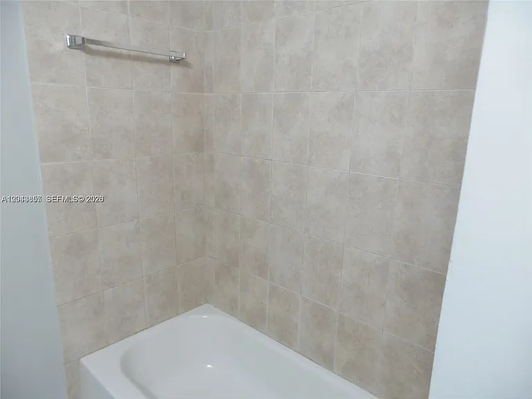 10794 N Kendall Dr #B22 — Photo 13