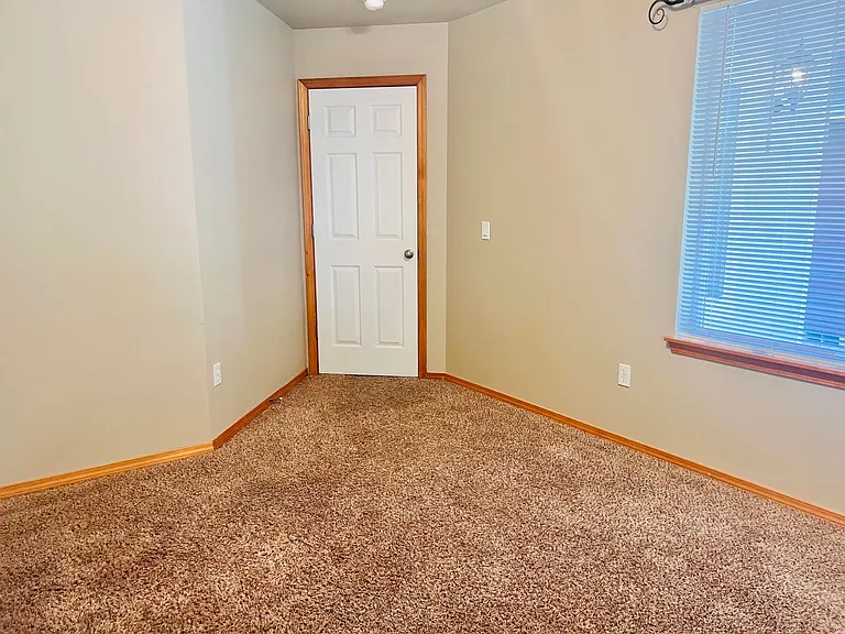 7181 Radius Loop SE — Photo 14