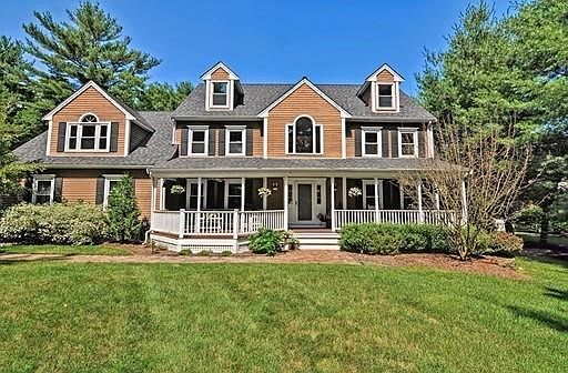 3rd image of 17 Deerfield Dr