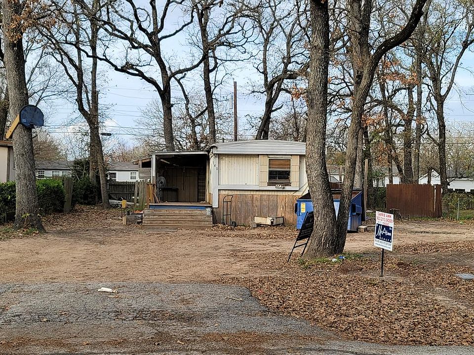 1st image of 140 Willowood Dr