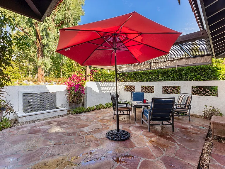 1305 Scenic Dr — Photo 6