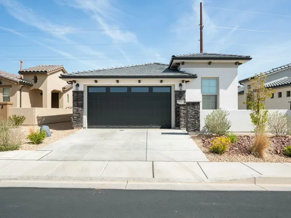 232 W Camino Borde, Washington, UT 84780