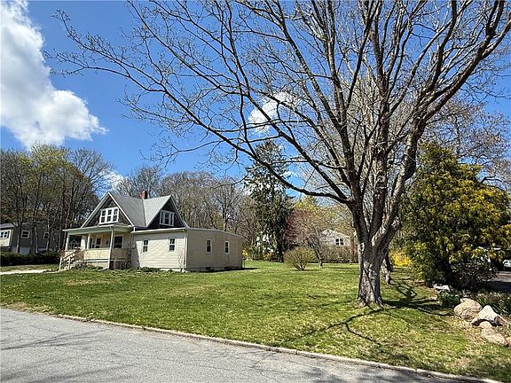 2nd image of 35 Highland Ave