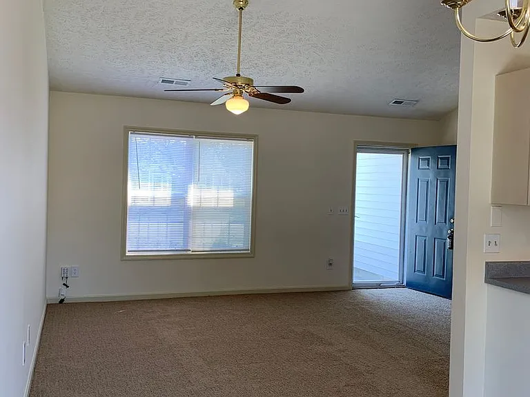 2407 Oban Ct — Photo 10