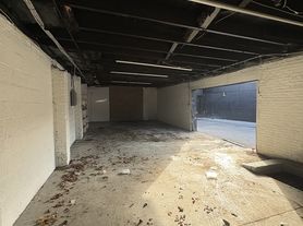 1830 S Edgewood St - C