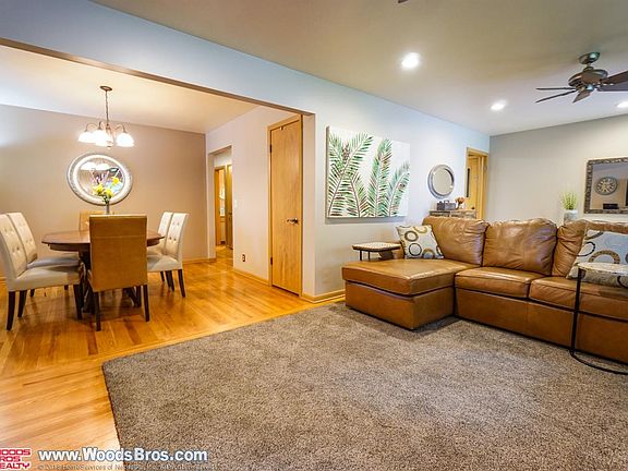 5th image of 4211 S 39th St