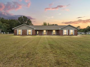 171 Angelina Ln, Leesville, LA 71446
