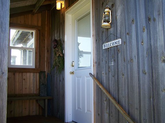 3rd image of 1107 Ocean Shores Blvd SW