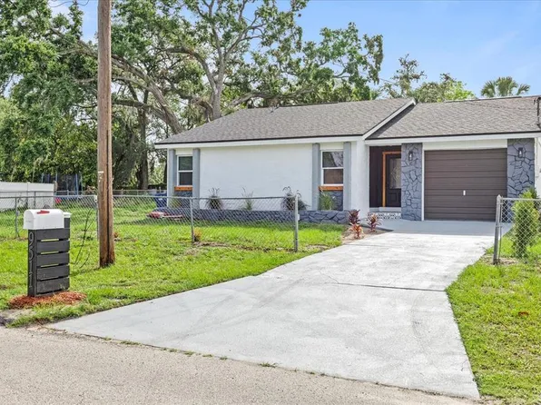 9511 N Hyaleah Rd, Tampa, FL 33617