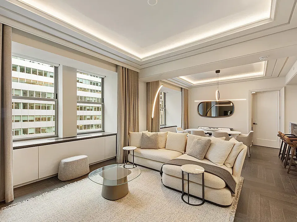 303 Park Ave #1912