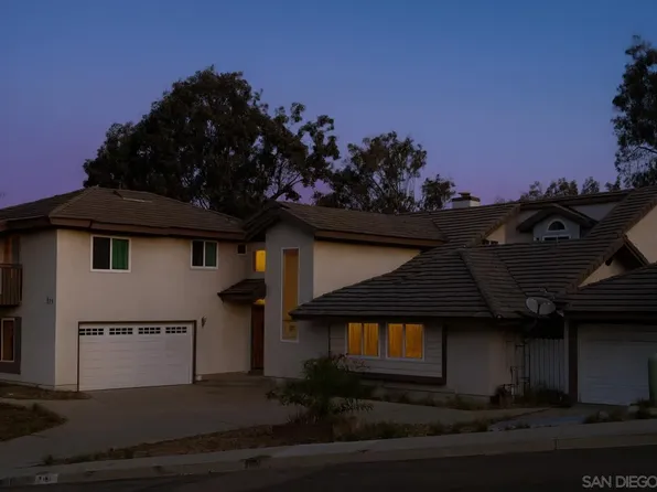 315 Surrey Dr, Bonita, CA 91902