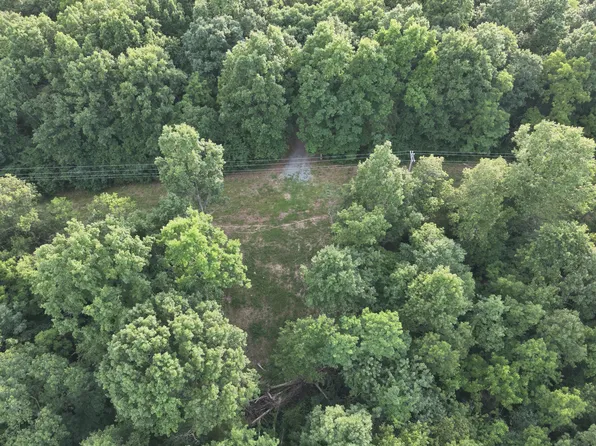 817 Galbraith Rd, Brooksville, KY 41004