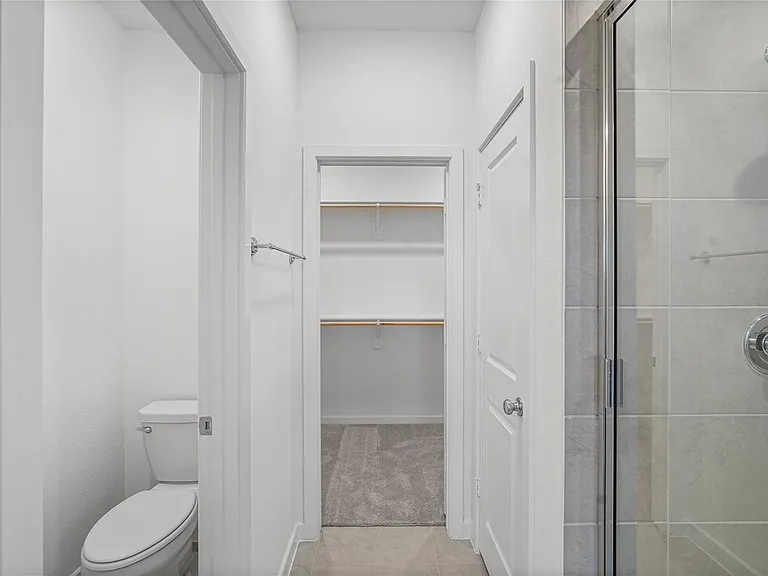 9715 Westminster Manor Dr — Photo 25