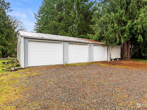 3rd image of 7507 242nd Avenue Ct E