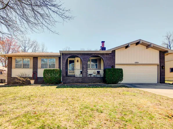 1408 W Katella Street, Springfield, MO 65807