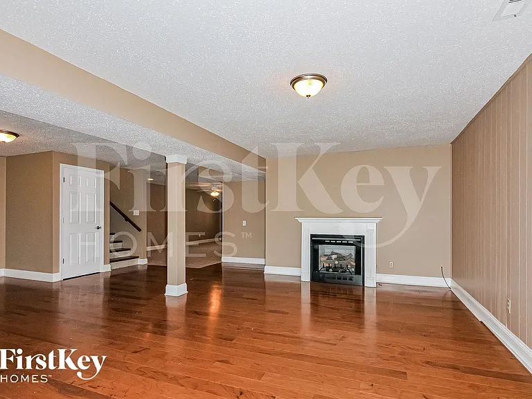 12207 Turkey Creek Ct — Photo 7