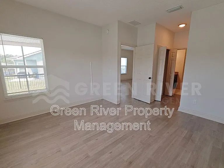 3107 Zeyno Dr — Photo 19