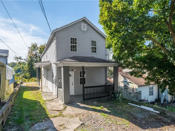904 Hilltop St, Homestead, PA 15120
