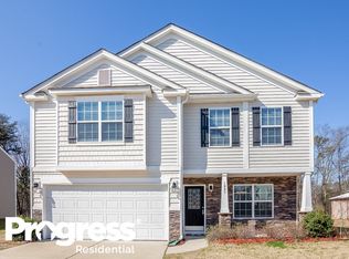 1937 Misty Rose Ln, Charlotte, NC 28216