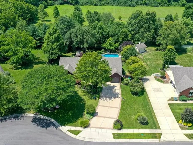 8881 Evan Ct — Photo 15