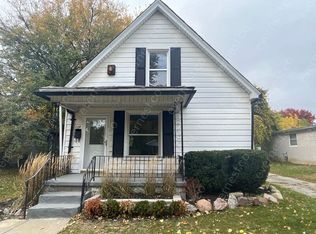 128 Meadle St, Mount Clemens, MI 48043
