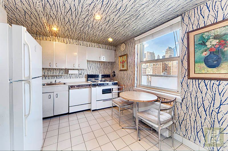 1st image of 139 E 63rd St APT 15C