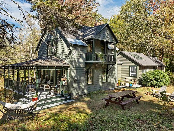 4th image of 6 Twin Cottage Lane