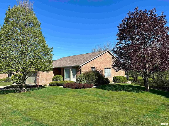 3rd image of 2507 W Benton Ct