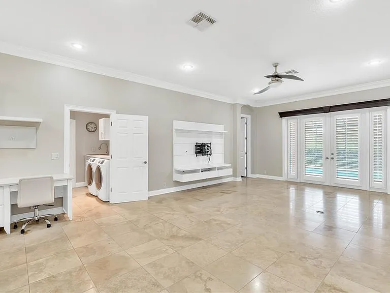 8507 Bowden Way — Photo 10