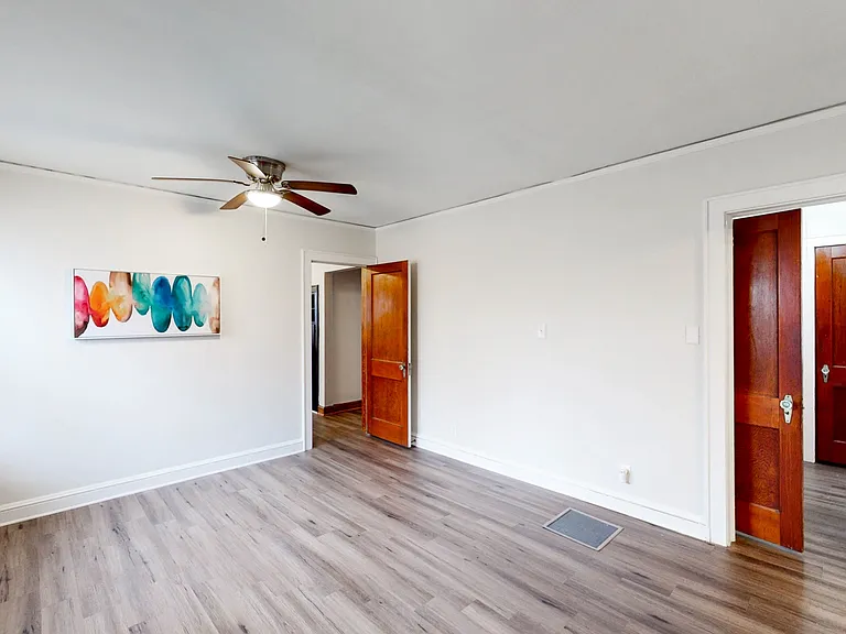 3327 Sims St — Photo 7